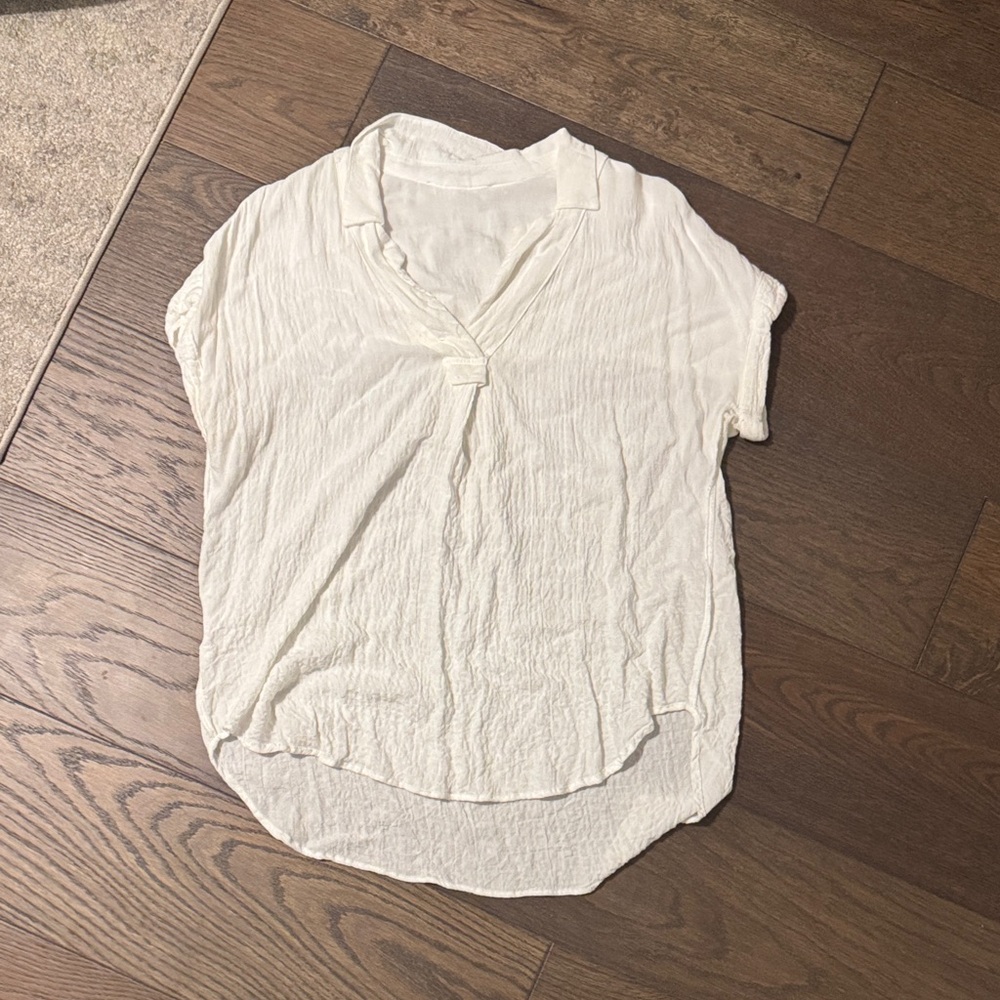 Jane and Delancey Off-White Blouse